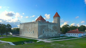 kuressaare-castle-view